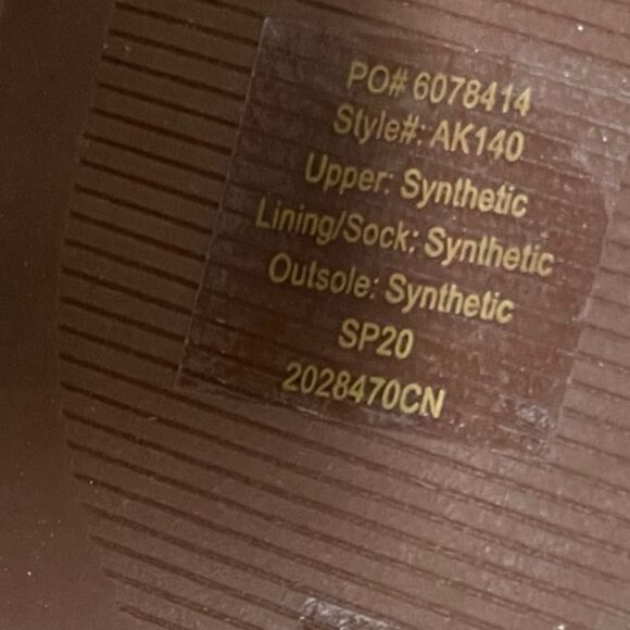 J. Crew NWOT Gold Metallic Flat Slide On Sandals Size 8 - Picture 10 of 10